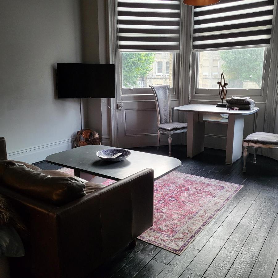 10 Large Elegant Studio - Prime Location - Comfortable - Private 布赖顿 外观 照片