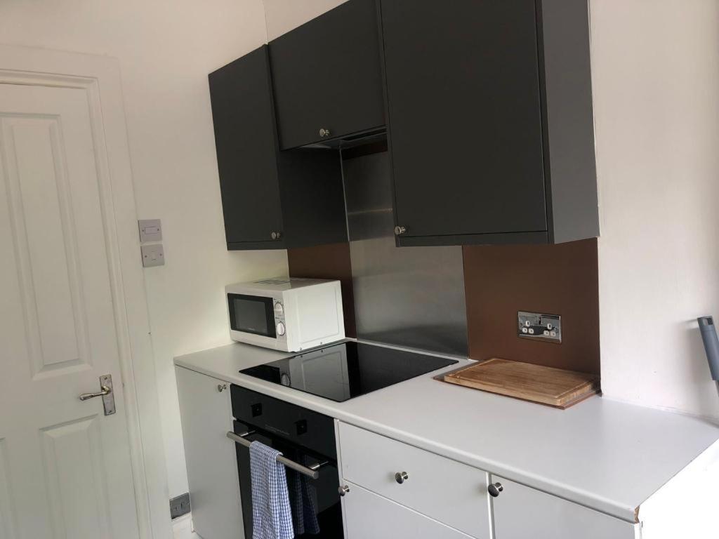 10 Large Elegant Studio - Prime Location - Comfortable - Private 布赖顿 外观 照片